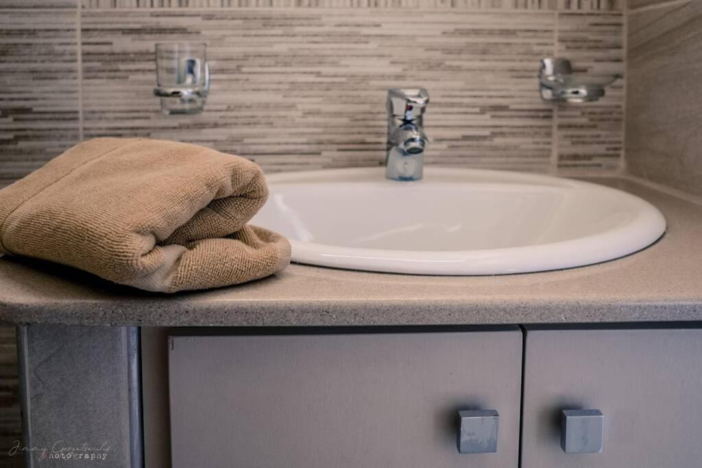 Remvi Deluxe Apartment 104 With Sea View Kerpe Dış mekan fotoğraf